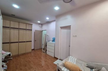 Jalan Makyong, Bandar Bukit Raja