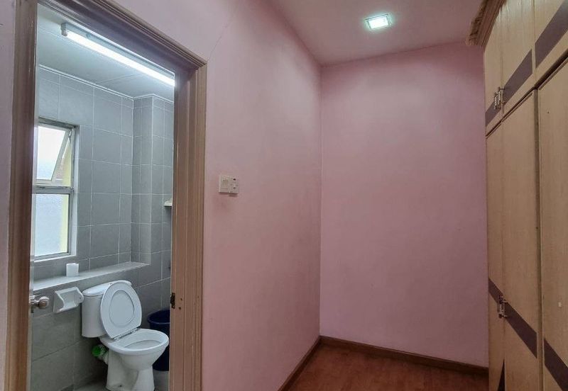 Jalan Makyong, Bandar Bukit Raja