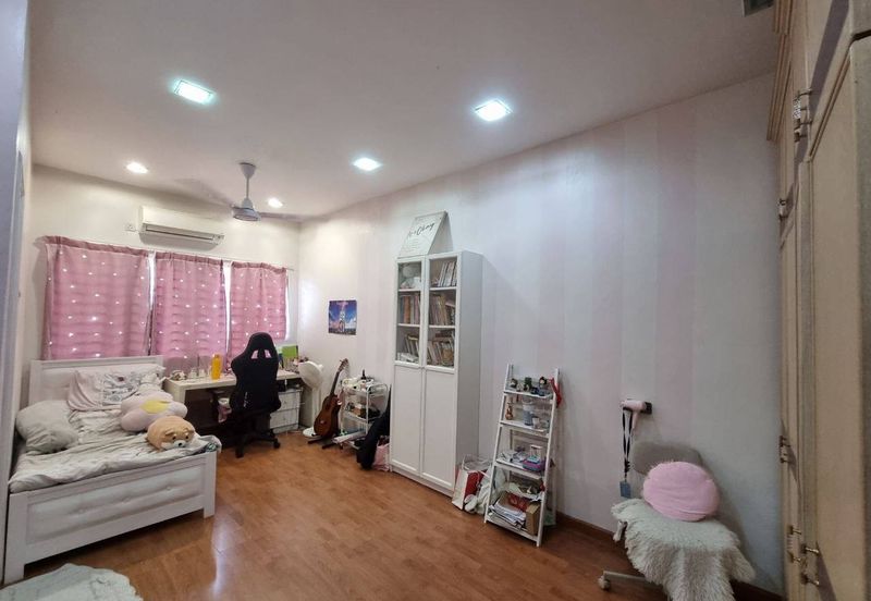 Jalan Makyong, Bandar Bukit Raja