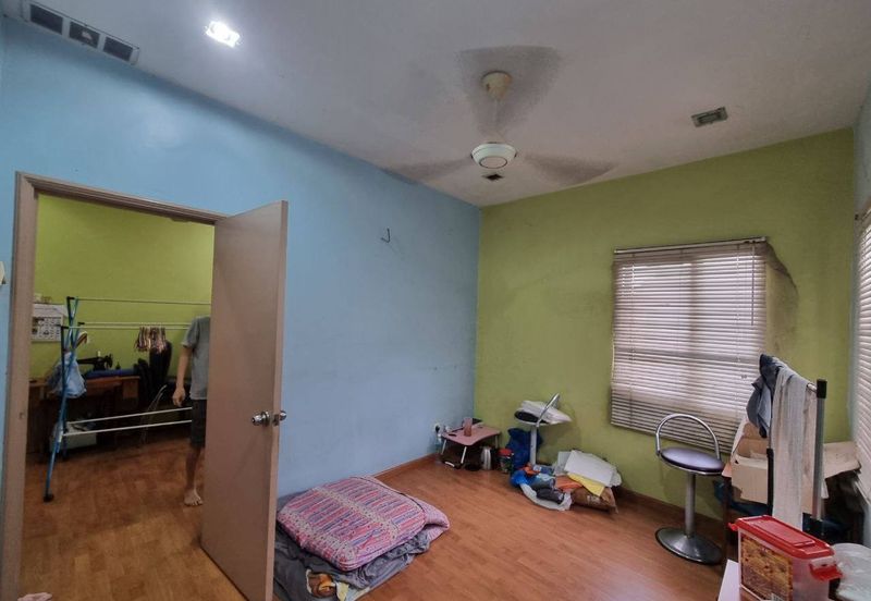 Jalan Makyong, Bandar Bukit Raja