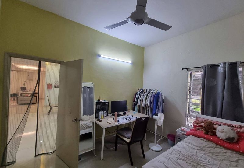 Jalan Makyong, Bandar Bukit Raja