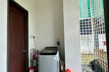 Kristal Court, Seksyen 7