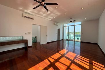 Clover Garden Residences