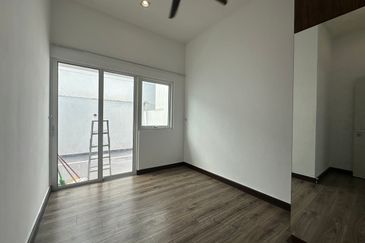 Clover Garden Residences