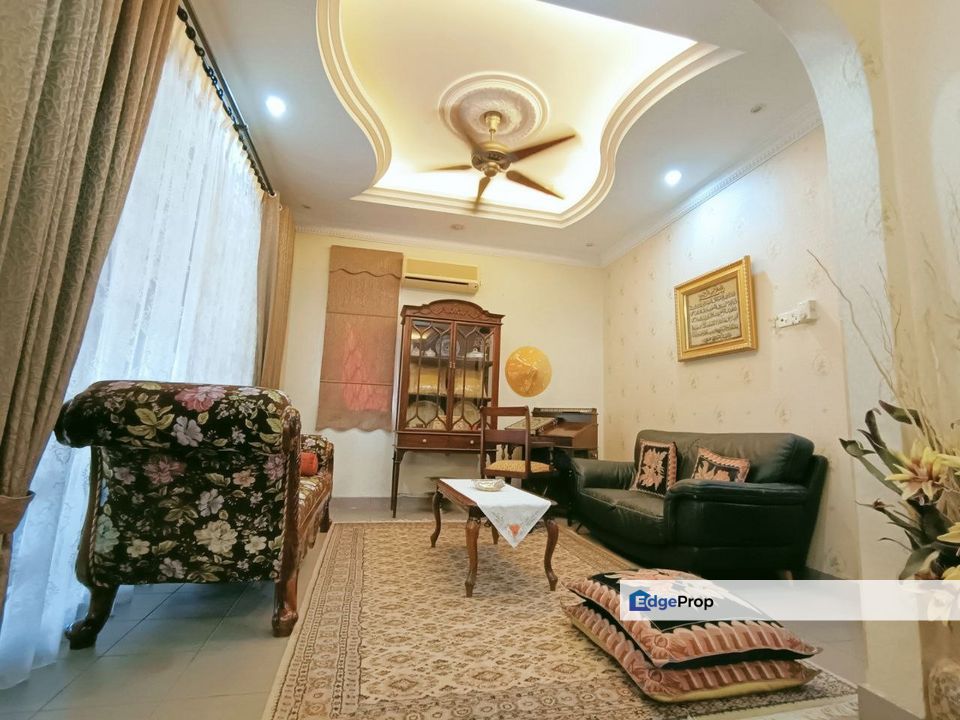 [FULLY FURNISHED] Bungalow in Seksyen 11 Shah Alam, Selangor, Shah Alam