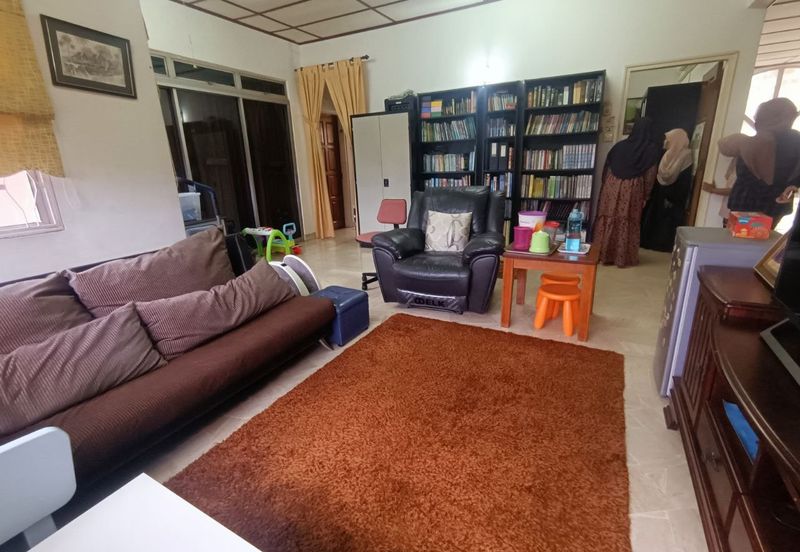 Seksyen 11, Shah Alam