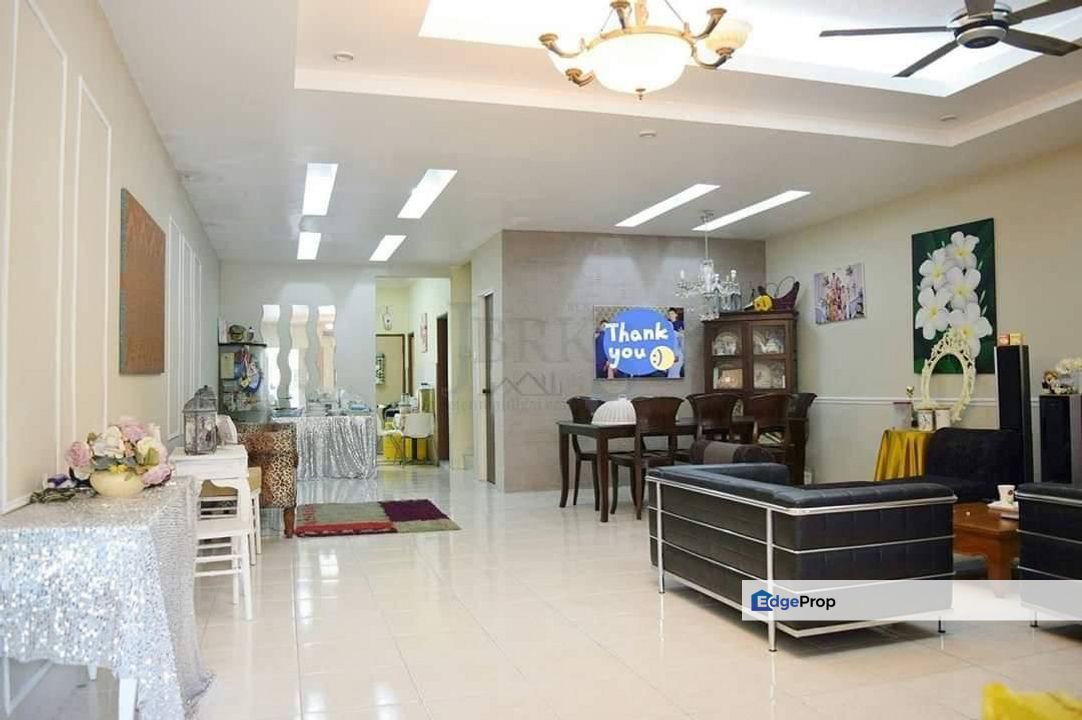 [FULLY RENOVATED] Double Storey Bandar Nusaputra Puchong, Selangor, Puchong South