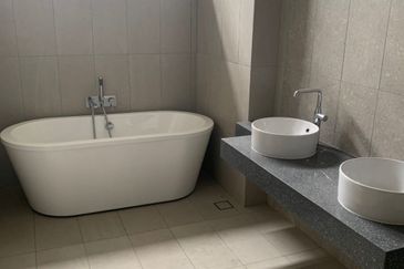 Dalia Residences @ Tropicana Aman