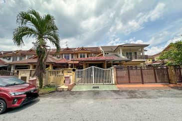 Seksyen 8, Kota Damansara