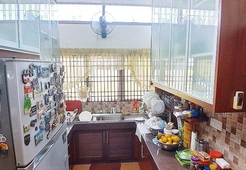 Seksyen 2, Shah Alam