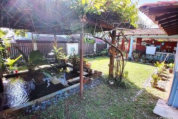 Seksyen 2, Shah Alam