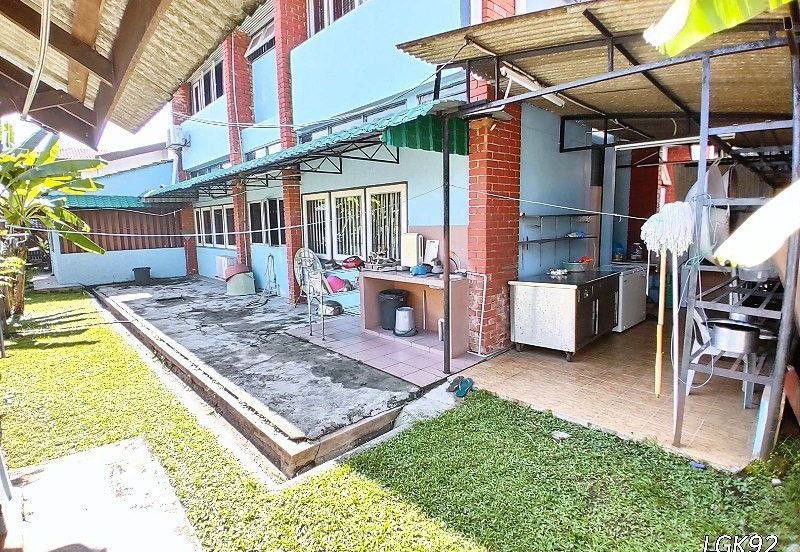 Seksyen 2, Shah Alam