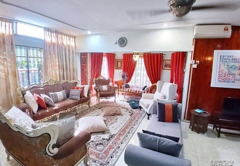 Seksyen 2, Shah Alam