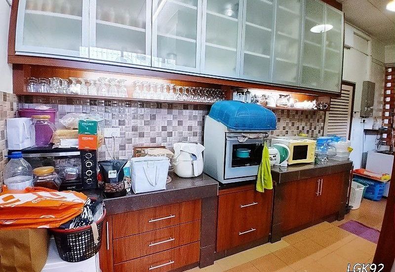 Seksyen 2, Shah Alam