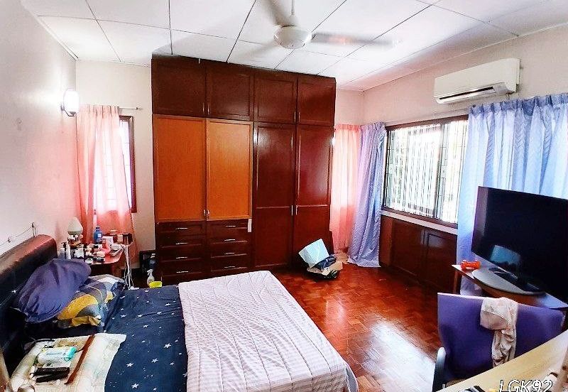 Seksyen 2, Shah Alam