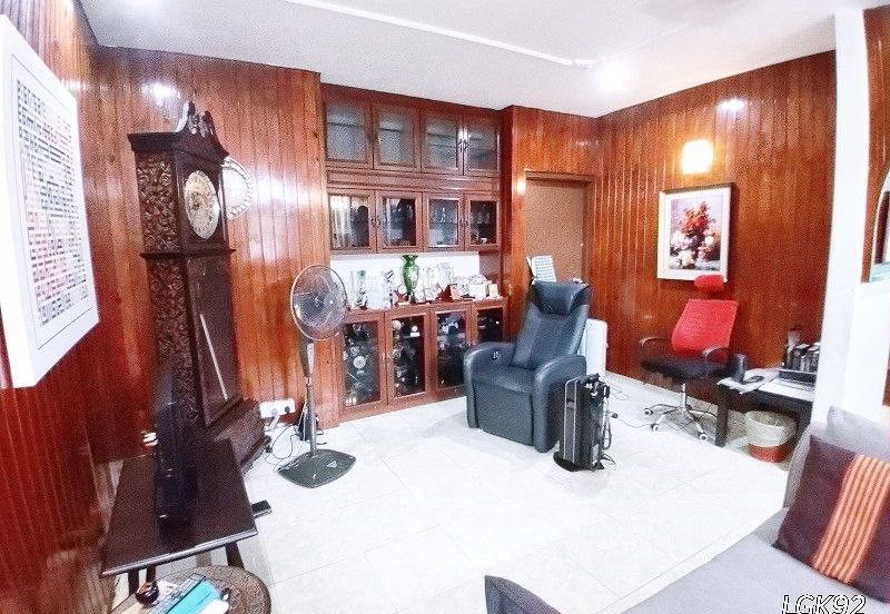 Seksyen 2, Shah Alam