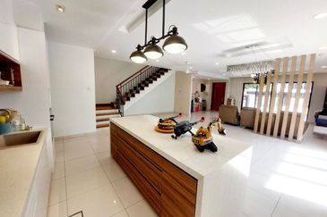 Saffron Hills @ Denai Alam