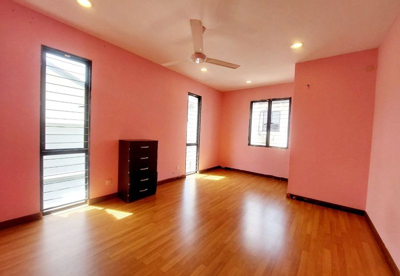 Saffron Hills @ Denai Alam