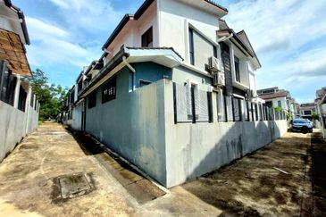 Saffron Hills @ Denai Alam