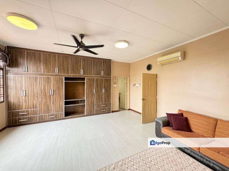 [FACING OPEN] Double Storey Superlink Bukit Jelutong Jalan Birai Shah Alam, Selangor, Bukit Jelutong