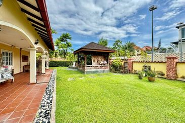 [CORNER LOT] Double Storey Bungalow Bidai Residence Bukit Jelutong Shah Alam