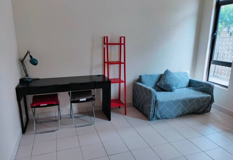 [PARTIALLY FURNISHED] Double Storey Bungalow Jalan Karyawan Bestari Bandar Puncak Alam