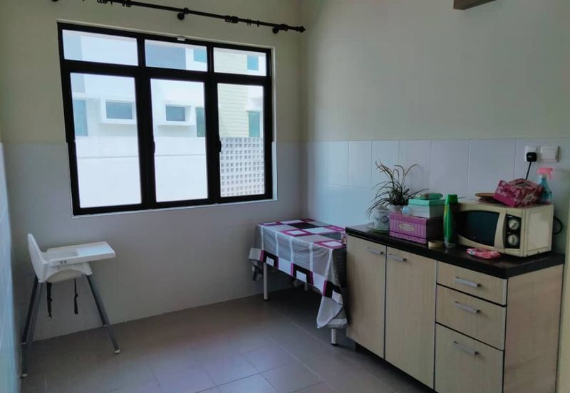 [PARTIALLY FURNISHED] Double Storey Bungalow Jalan Karyawan Bestari Bandar Puncak Alam