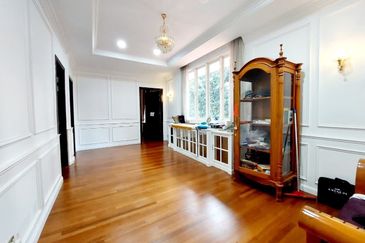 [FULLY FURNISHED] Double Storey Bungalow Corner Lot Bukit Jelutong