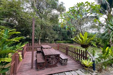 Sungai Buloh Country Resort