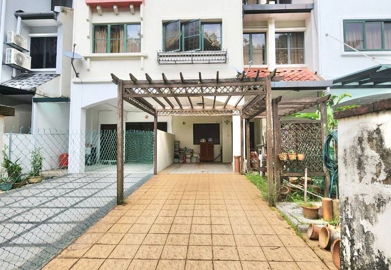 Tropicana Golf & Country Resort