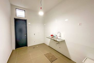 Seksyen 30, Shah Alam