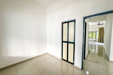 Seksyen 30, Shah Alam