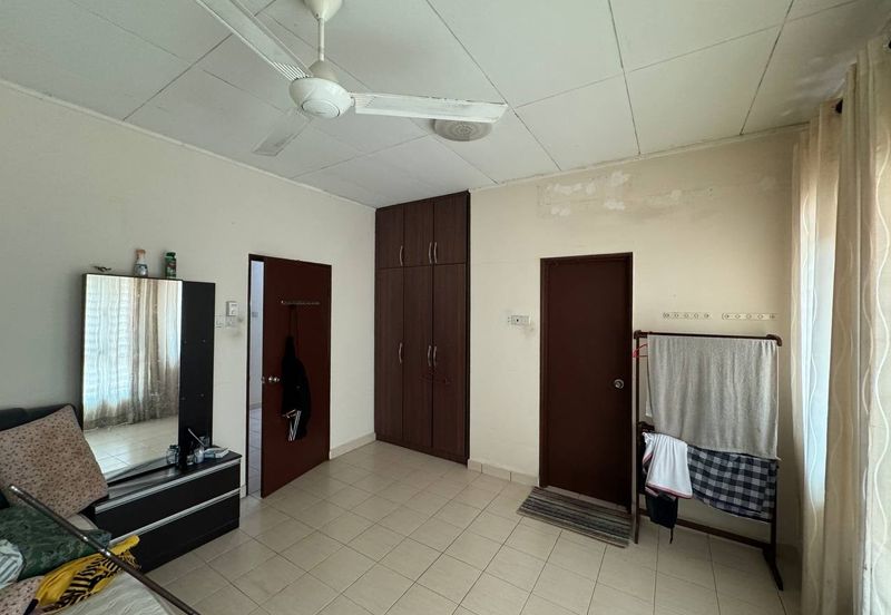 Jalan Makyong, Bandar Bukit Raja