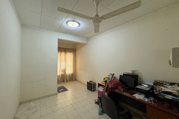 Jalan Makyong, Bandar Bukit Raja