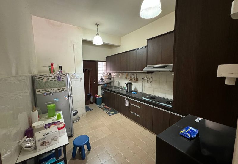 Jalan Makyong, Bandar Bukit Raja