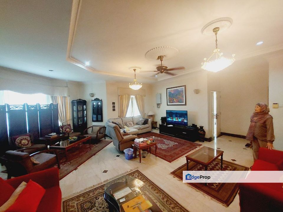 [RENOVATED] Double Storey Bungalow Seksyen 9 Shah Alam, Selangor, Shah Alam