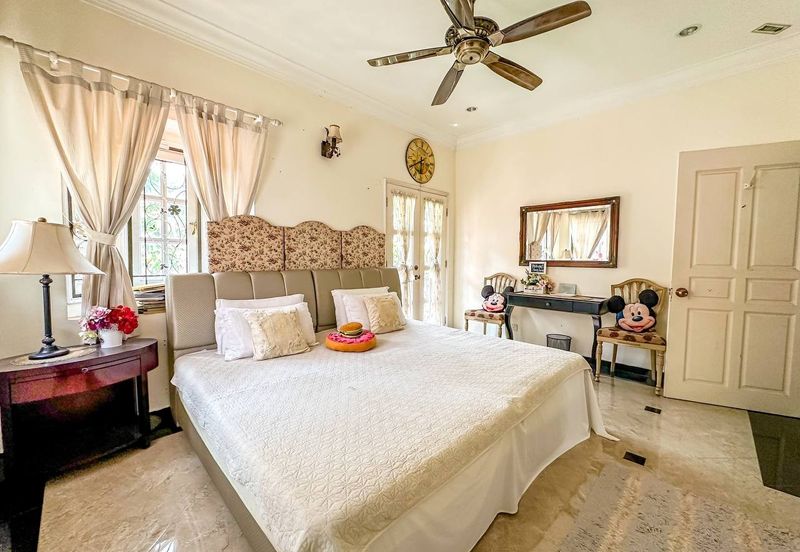 Seksyen 11, Shah Alam