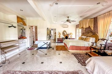 Seksyen 11, Shah Alam