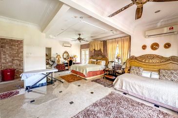 Seksyen 11, Shah Alam