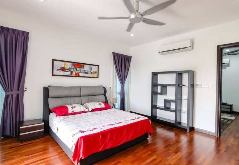 Vittaria, Setia Eco Glades