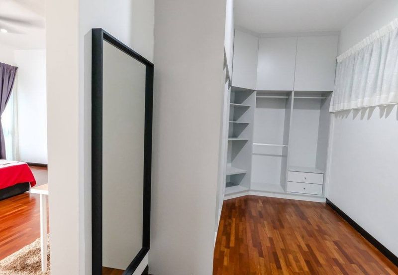 Vittaria, Setia Eco Glades