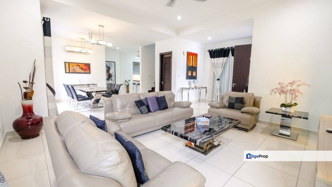 [RENOVATED] Double Storey Semi-D Vittaria Setia Eco Glades Cyberjaya, Selangor, Cyberjaya