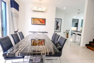 Vittaria, Setia Eco Glades