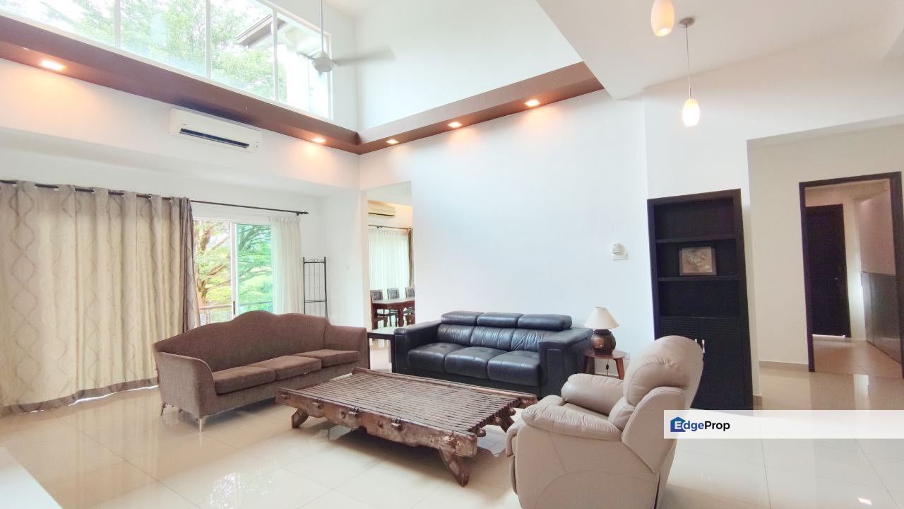 Renovated Teratai Villas 3 Storey Bungalow Kayangan Heights Seksyen U9 Shah Alam, Selangor, Shah Alam