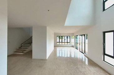 Cahaya SPK, Seksyen U9