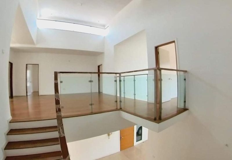 Cahaya SPK, Seksyen U9