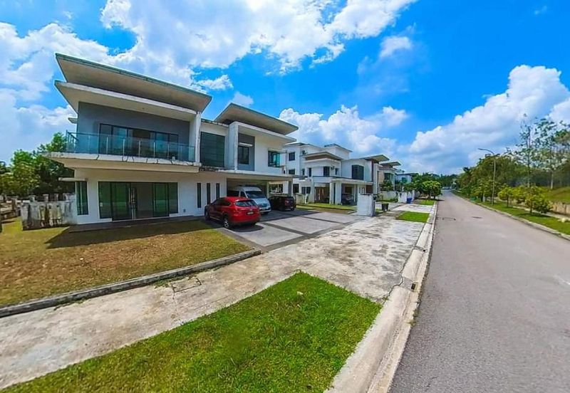 Cahaya SPK, Seksyen U9