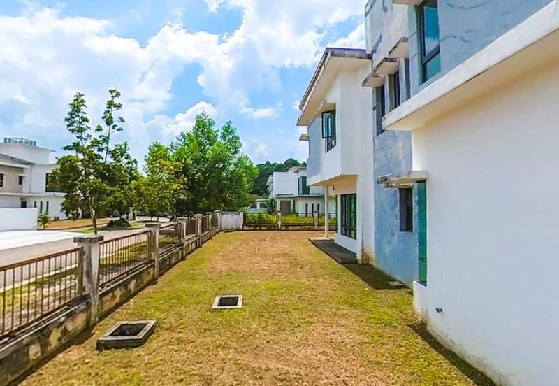 Cahaya SPK, Seksyen U9