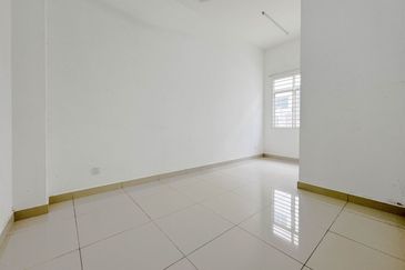 Ixora Residences @ Bandar Seri Coalfields