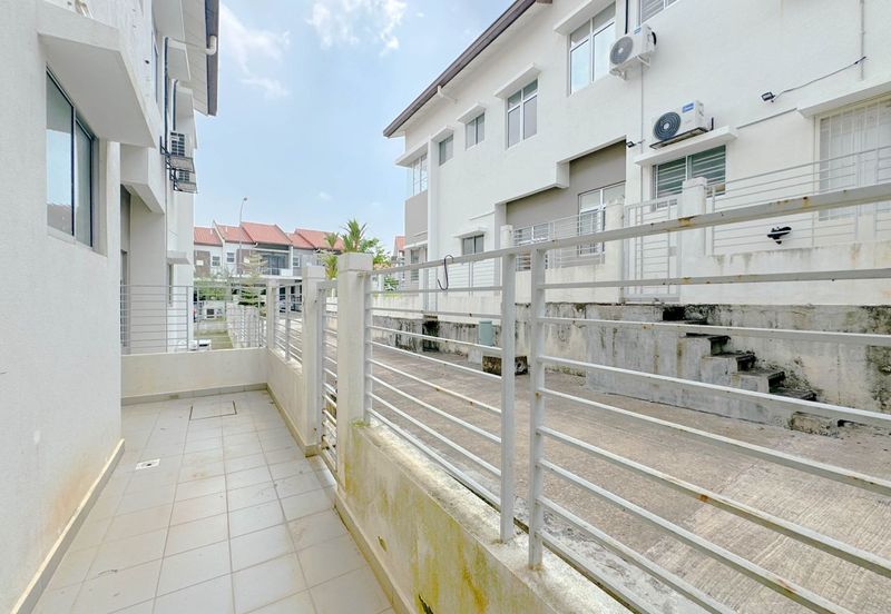 Ixora Residences @ Bandar Seri Coalfields